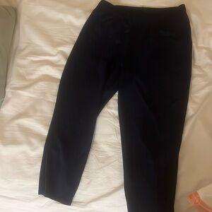 NAVY BLUE SWIM CAPRIS